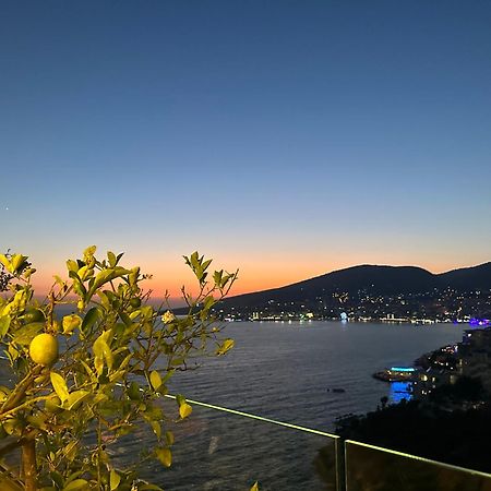 Asi Rooftop Hotel Саранда Екстер'єр фото