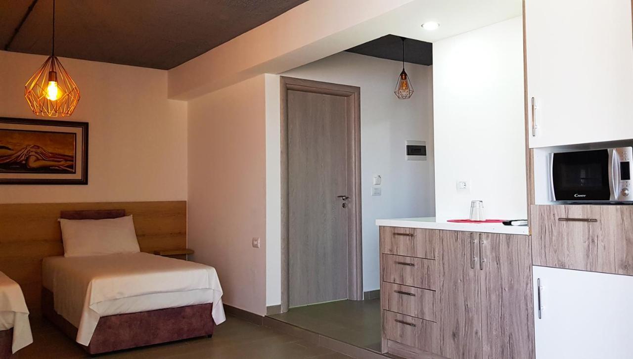 Asi Rooftop Hotel Саранда Номер фото