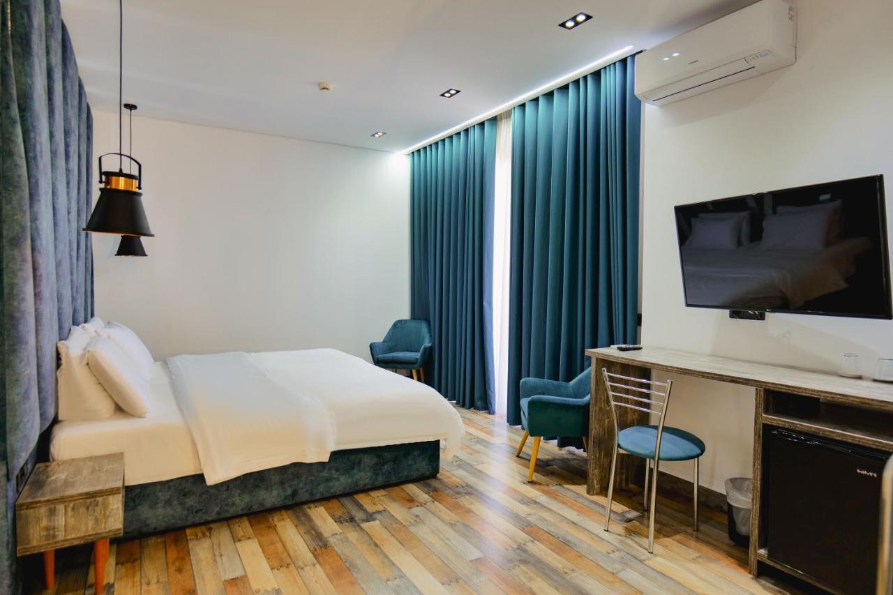 Asi Rooftop Hotel Саранда Екстер'єр фото